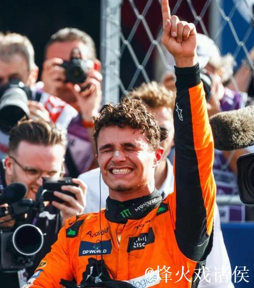 F1迈阿密站冲刺赛:诺里斯摘冠,维斯塔潘仅列第17 F1迈阿密站冲刺赛:诺里斯摘冠,维斯塔潘仅列第17